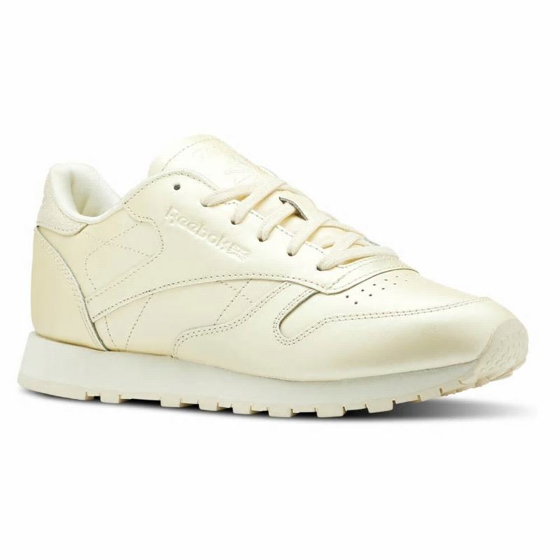Tenisi Reebok Classic Leather Dama Bej Romania PQ5605HI